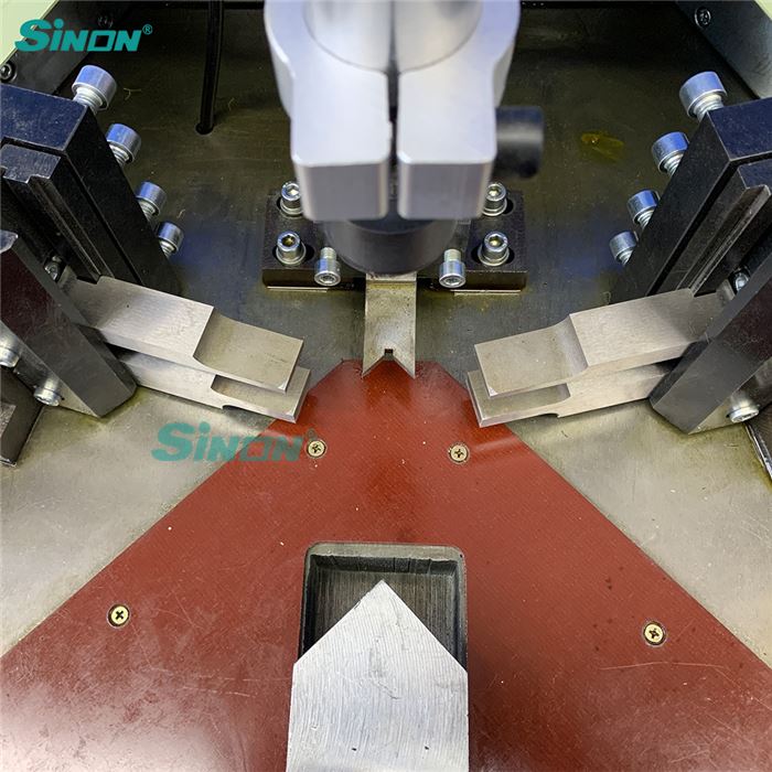 Aluminium Frame Corner Crimping Machine